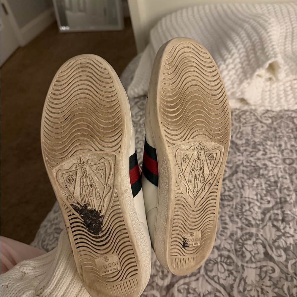 Gucci White Leather Sneakers with Red & Green Stripe and Gold Bee - Picture 3 of 5